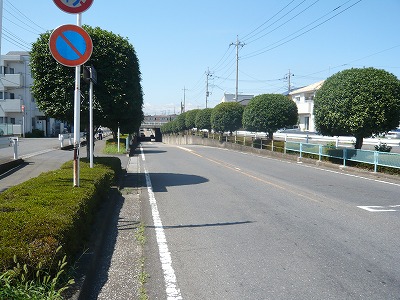 前面道路　東所沢中央通り