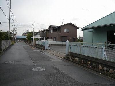 前面道路（南側）