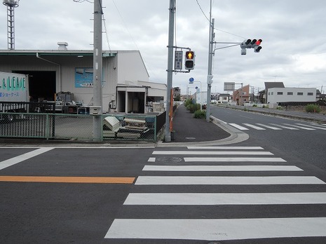 北側県道