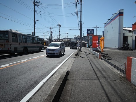 東側前面道路（所沢陸橋通り）