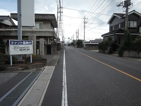 東側前面道路　幅員9.0ｍ