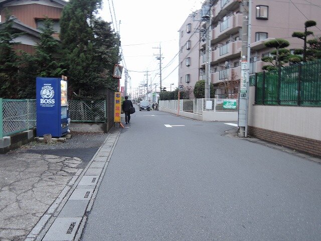 前面道路　北側