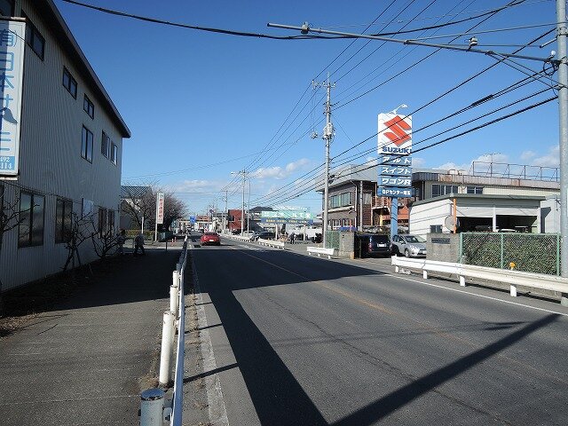 東側前面道路